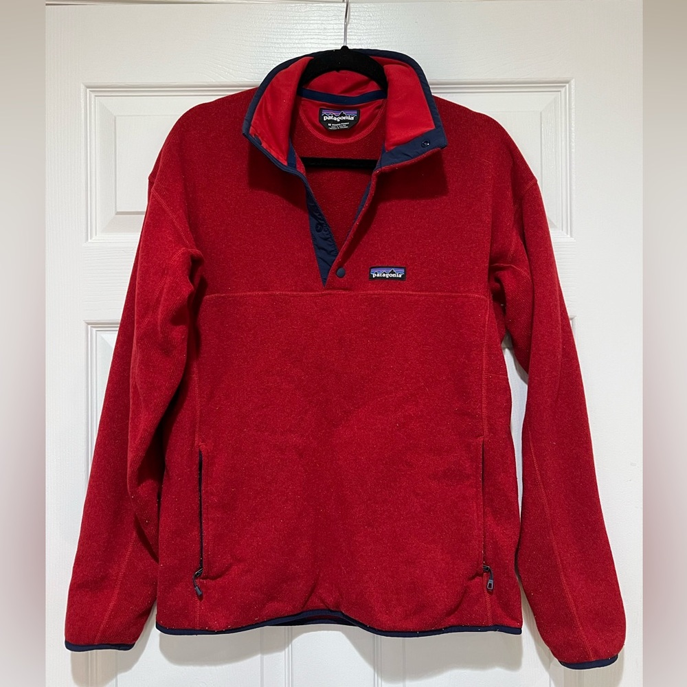 Women’s Patagonia sweatshirt